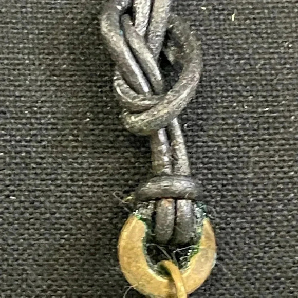 LEATHER NECKLACE WITH BEADS AND GOLD ACCENTS - Picture 3 of 5